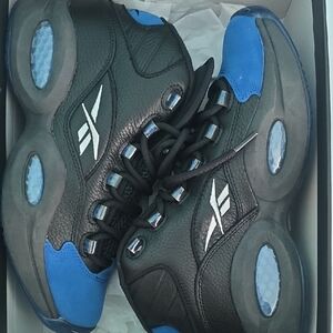 BRAND NEW AI - Reebok Men's Black and Blue Athletic Shoes - Men Size: 8.5